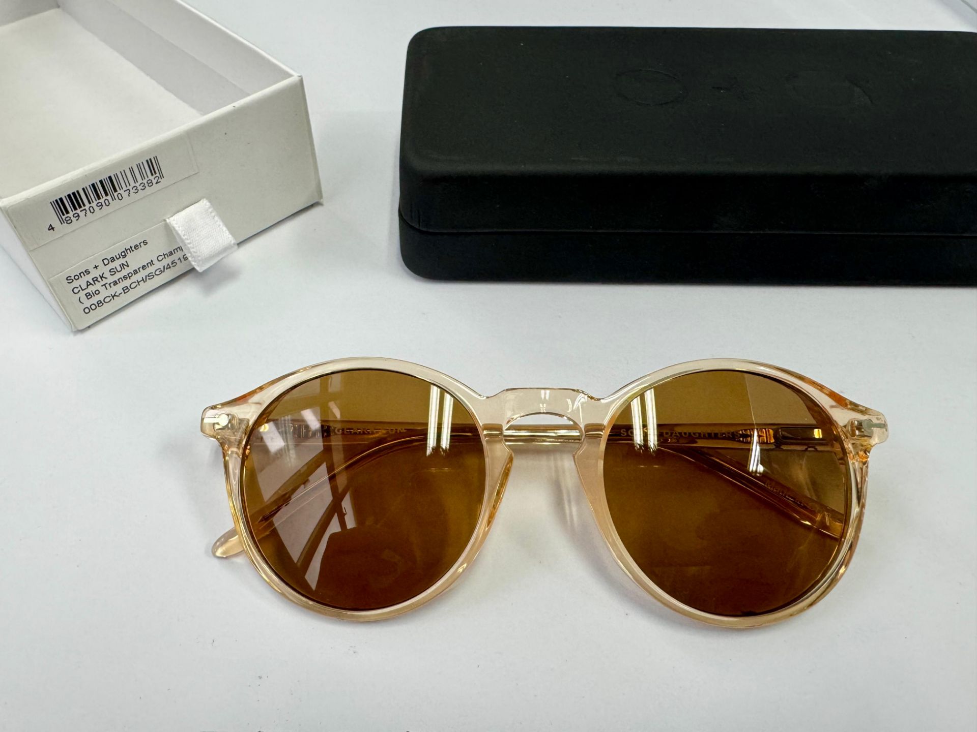 CLARK SUN [+HKD 130]