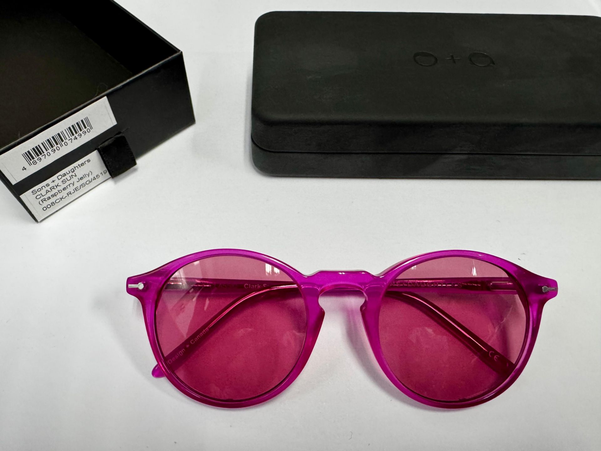 CLARK SUN [+HKD 130]